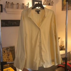 Plus Size 26/28 Lane Bryant Bright Yellow ButtonUp
